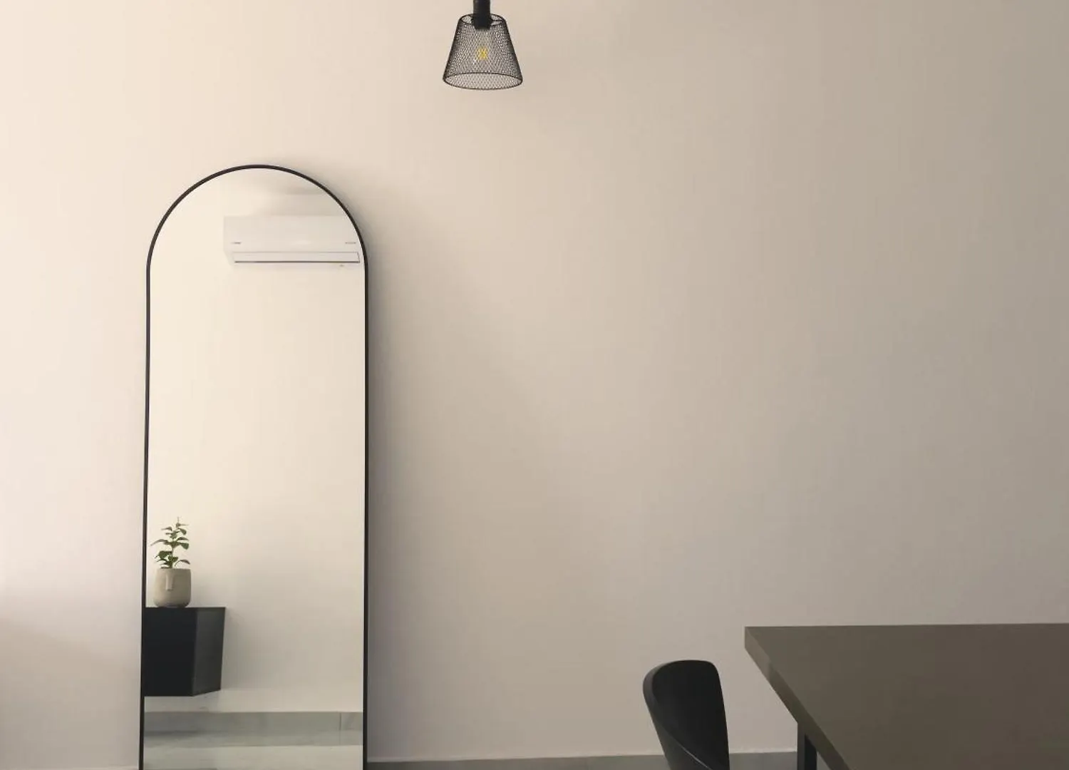 Chic Garden Apartment Tirana
