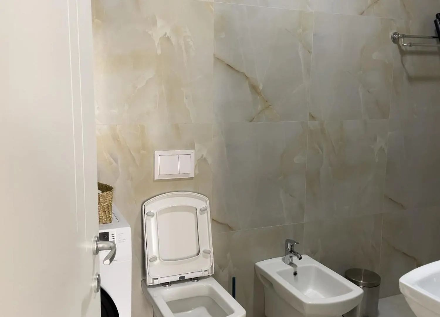 Chic Garden Apartment Tirana