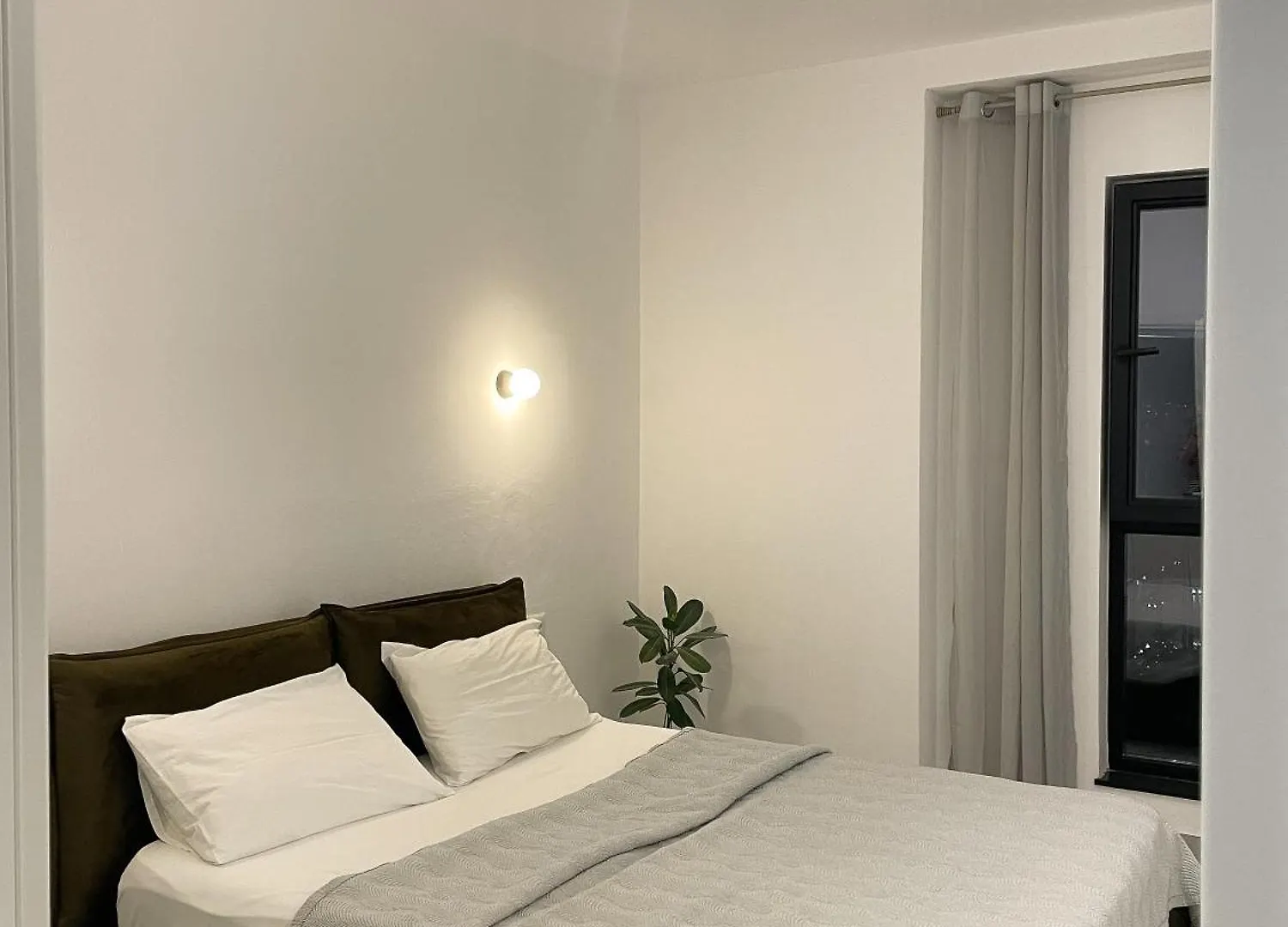 Chic Garden Apartment kontakter